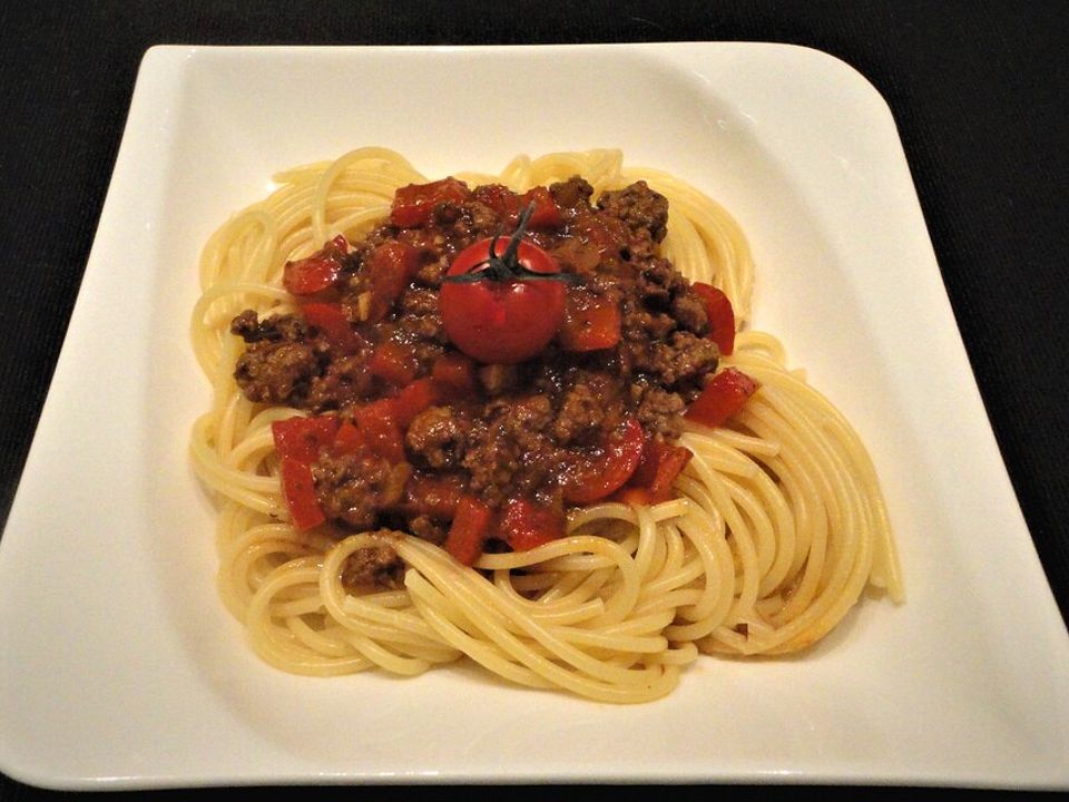 Spaghetti mit Hackfleisch-Paprika-Sauce nach Omas Art von klni| Chefkoch