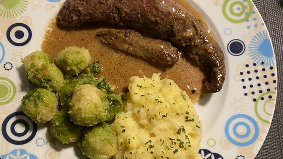 Hasenrückenfilet in Preiselbeersahne von Ninchen77