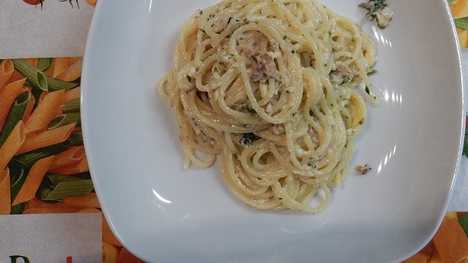 Spaghetti mit Thunfisch-Sahne-Soße von Kuddel1603| Chefkoch Spaghetti mit Thunfisch-Sahne-Soße von Kuddel1603| Chefkoch