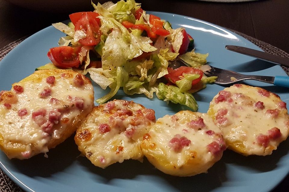Gebackene Käsekartoffeln Gebackene Käsekartoffeln
