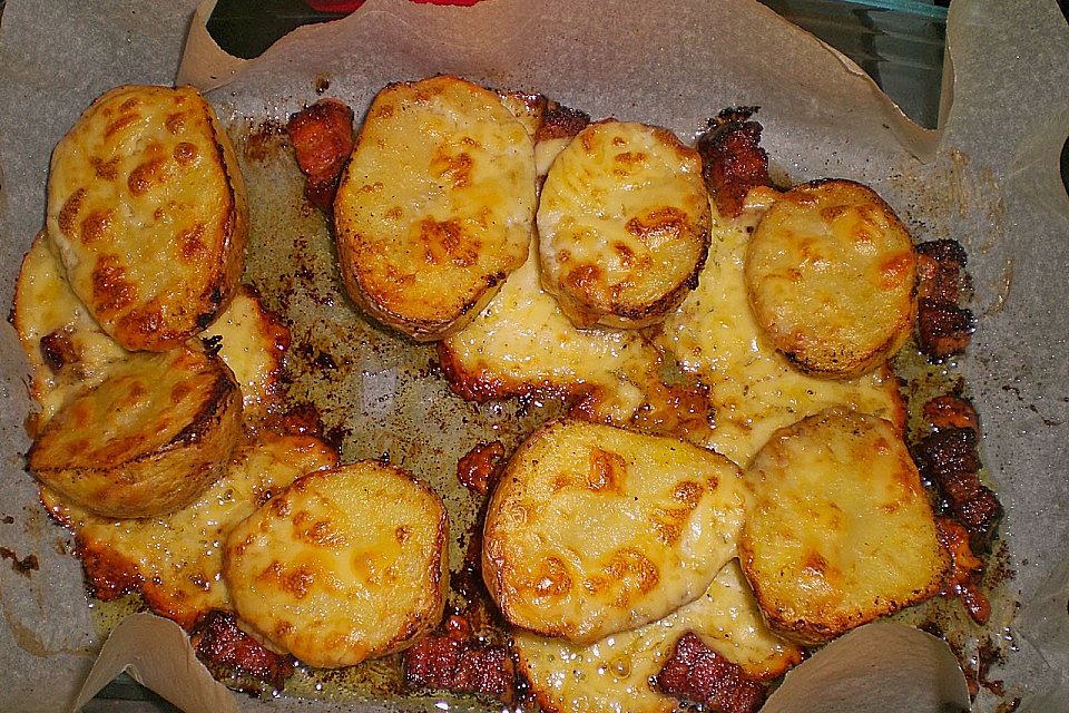 Gebackene Käsekartoffeln Gebackene Käsekartoffeln
