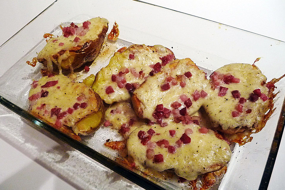 Gebackene Käsekartoffeln Gebackene Käsekartoffeln