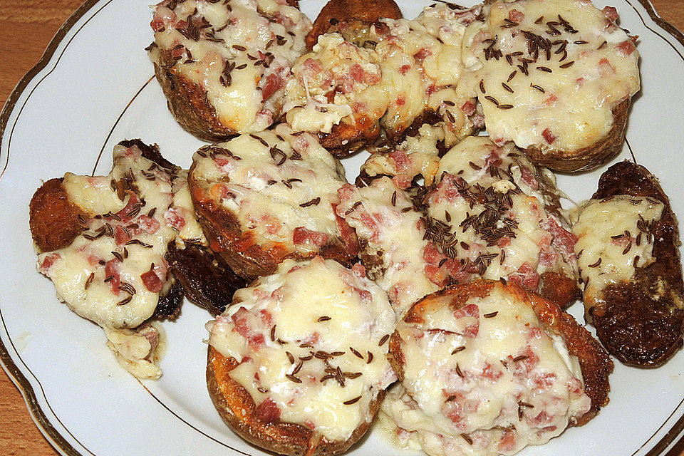 Gebackene Käsekartoffeln Gebackene Käsekartoffeln
