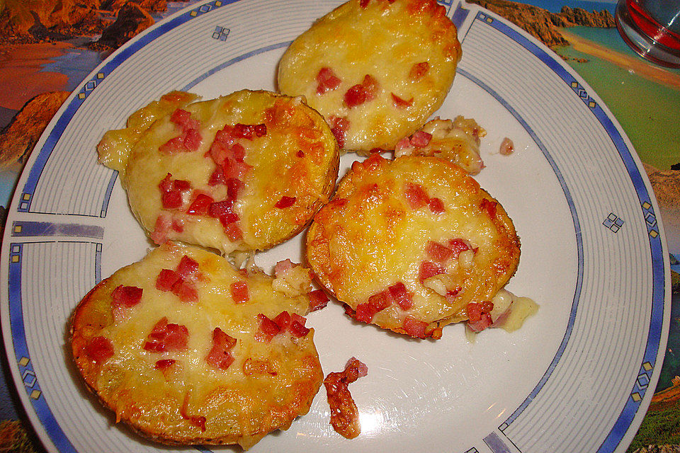 Gebackene Käsekartoffeln Gebackene Käsekartoffeln