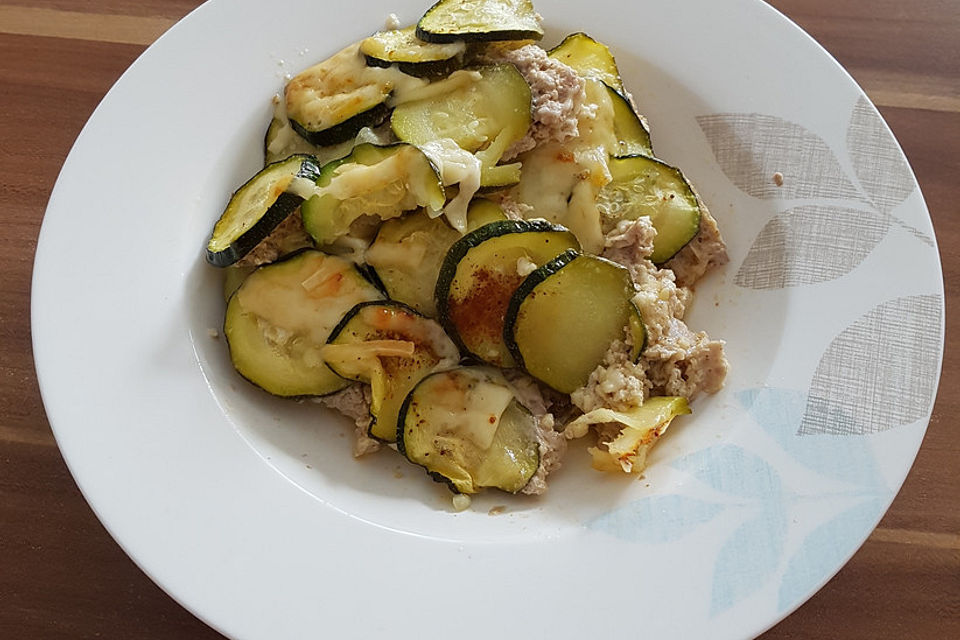 Inas Hack-Zucchini-Auflauf