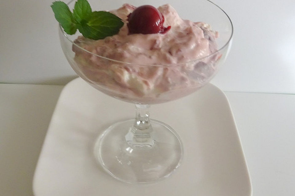 Fruchtige Kirsch-Quark-Mascarpone-Creme