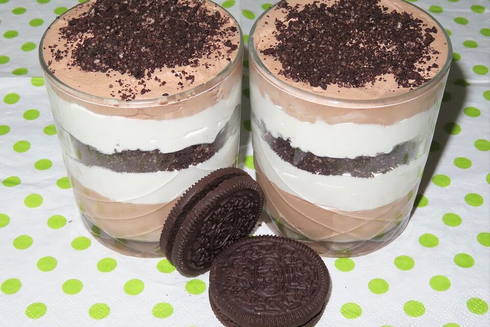 Oreo-Baileys-Trifle