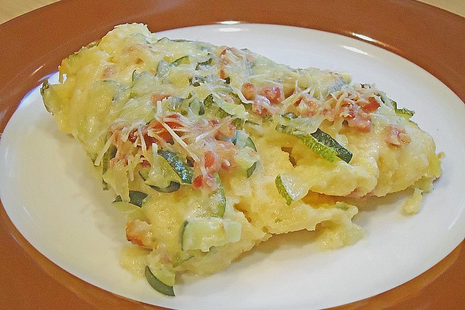 Polenta-Zucchini-Auflauf