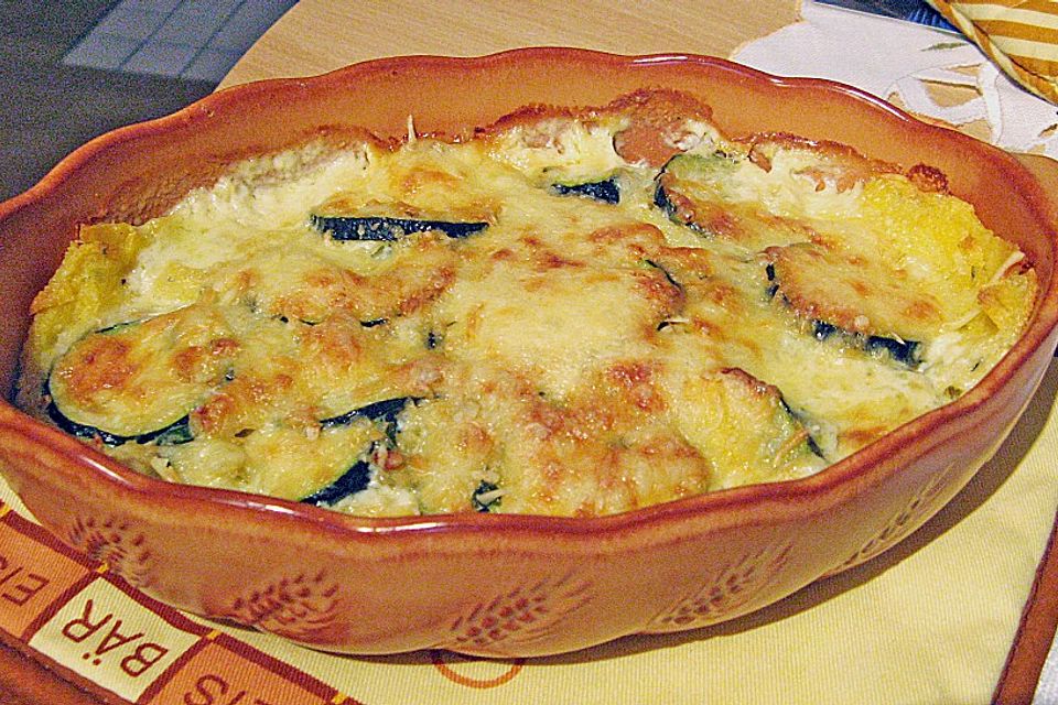 Polenta-Zucchini-Auflauf