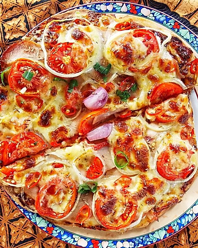 Pizza Pollo Piccante alla Lombok, Indonesien