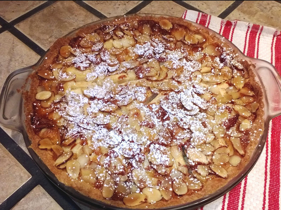 Apfelkuchen mit Amaretto - Sahneguss - Kochen Gut | kochengut.de