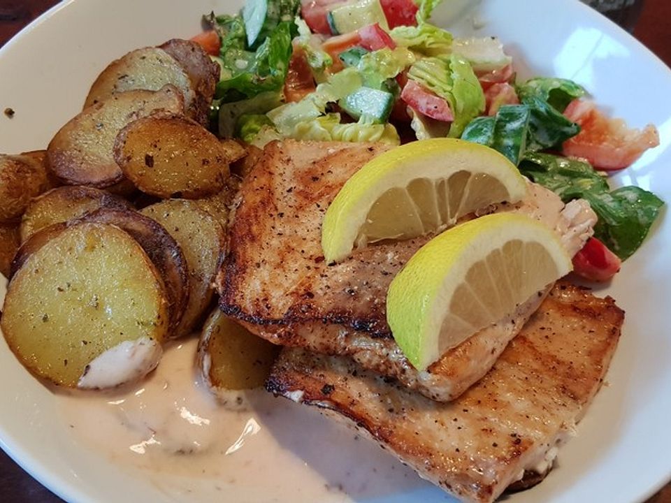Wildlachs mit Bratkartoffeln und Chili-Limetten-Dip von Ketchup1989 ...