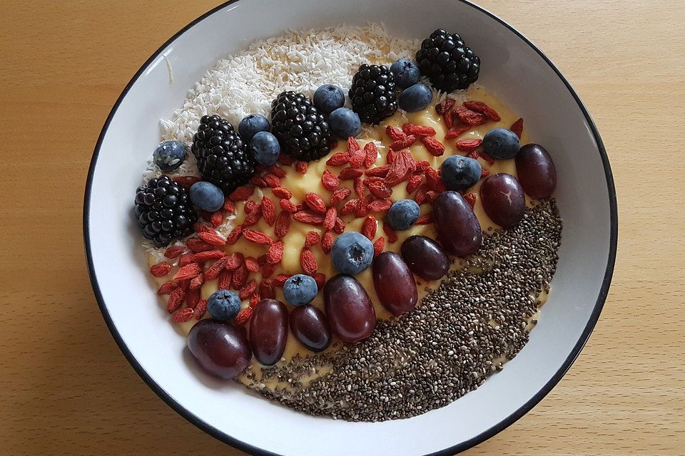 Mango-Smoothiebowl