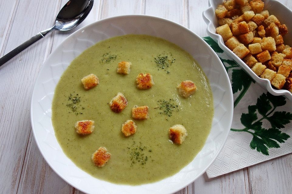 Broccoli - Rahm - Suppe Broccoli - Rahm - Suppe