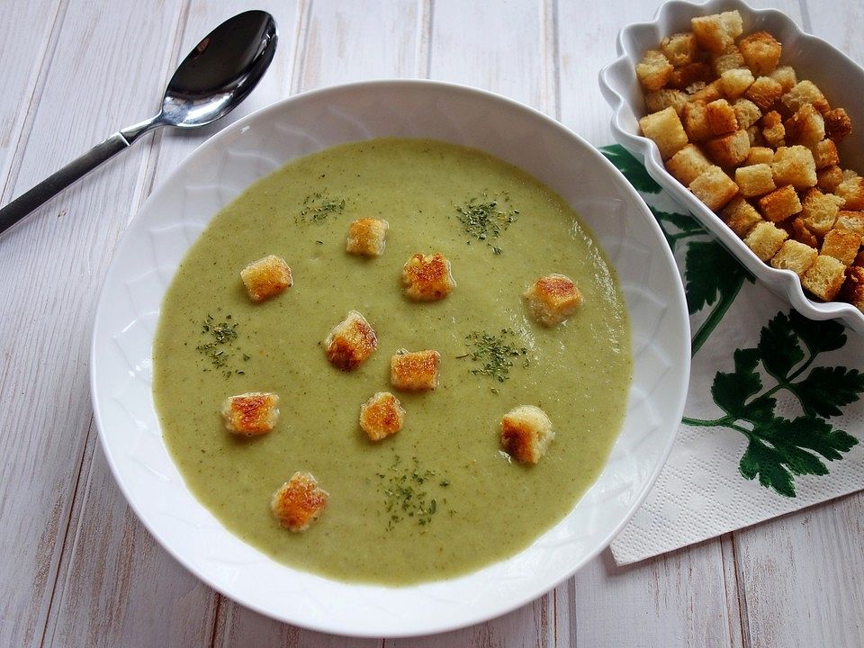 Brokkoli-Rahmsuppe von GoldDrache| Chefkoch