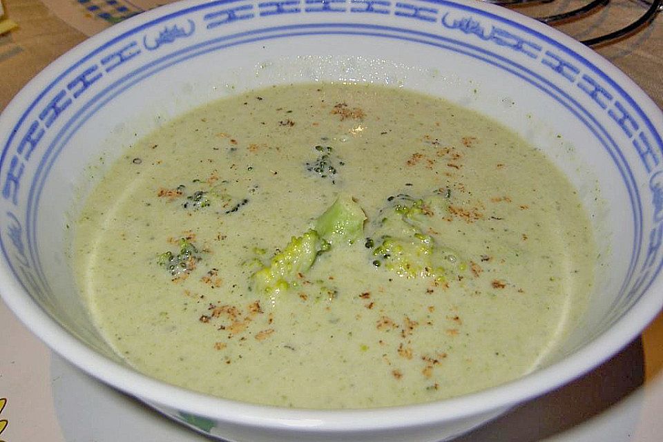 Broccoli - Rahm - Suppe Broccoli - Rahm - Suppe