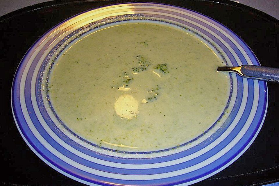 Broccoli - Rahm - Suppe Broccoli - Rahm - Suppe