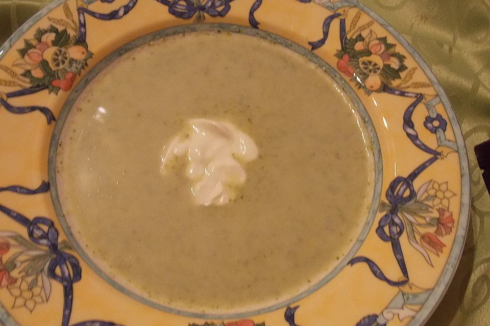 Broccoli - Rahm - Suppe Broccoli - Rahm - Suppe
