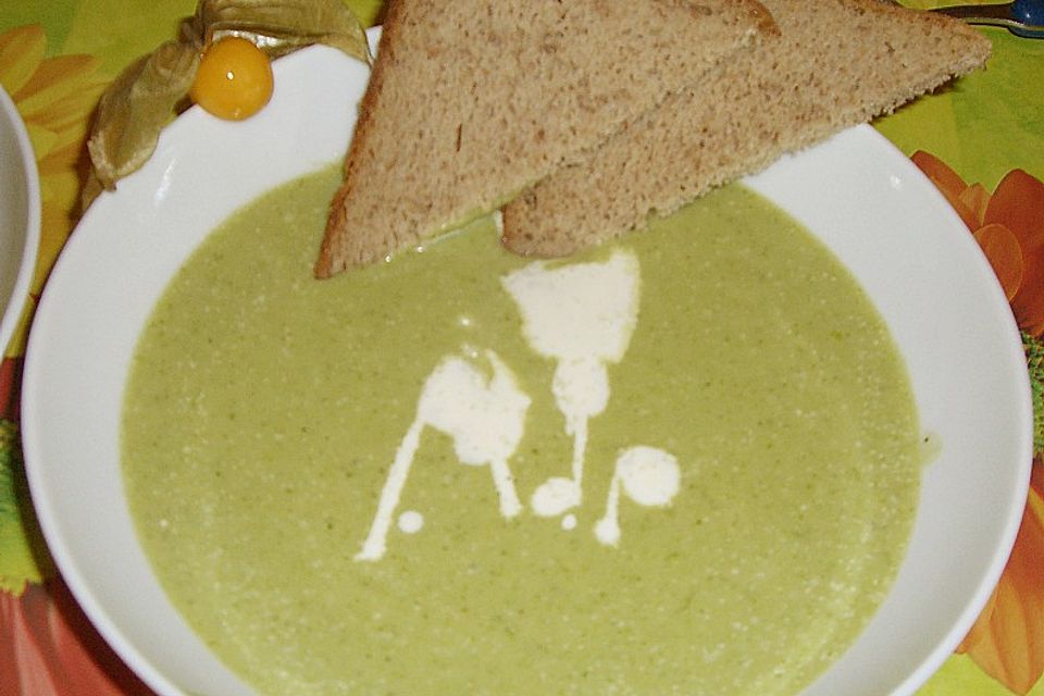 Broccoli - Rahm - Suppe Broccoli - Rahm - Suppe