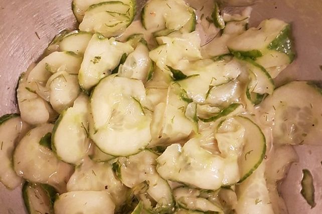 Gurken-Rucola-Salat in Dill-Senf-Dressing von patty89| Chefkoch
