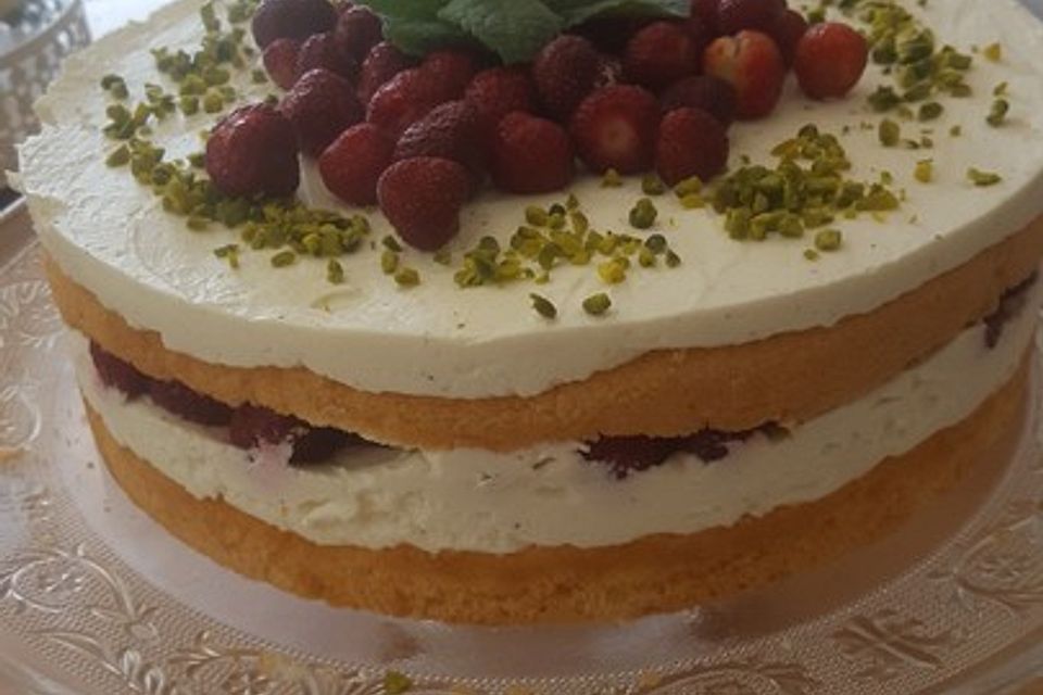 Erdbeer-Mascarpone-Torte