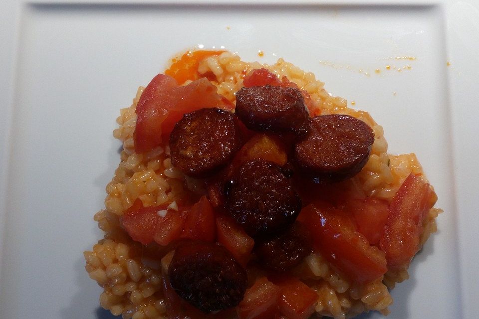 Risotto mit Tomaten und Chorizo