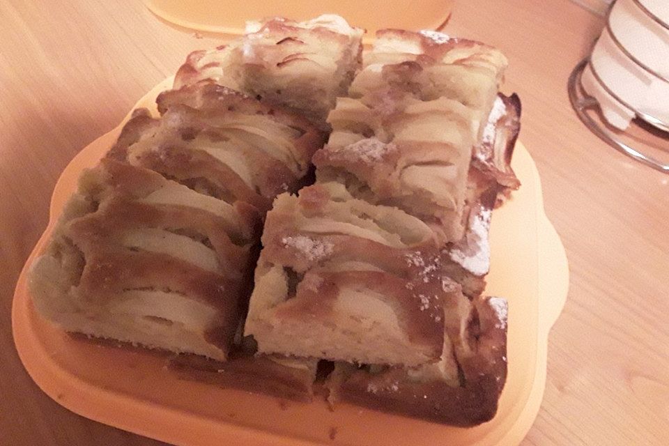 Buttermilch-Obst-Kuchen