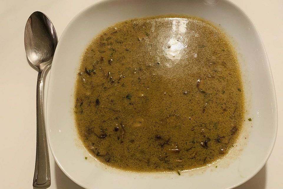 Pilzsuppe