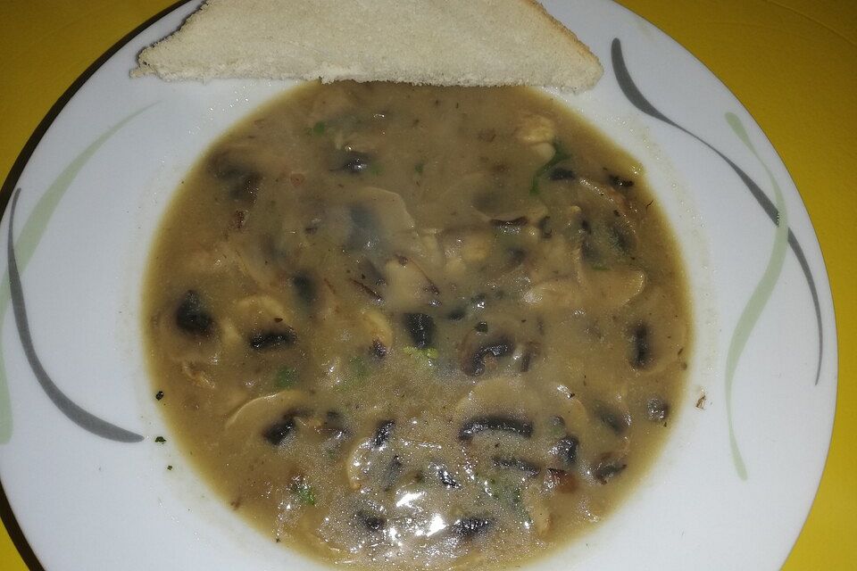 Pilzsuppe