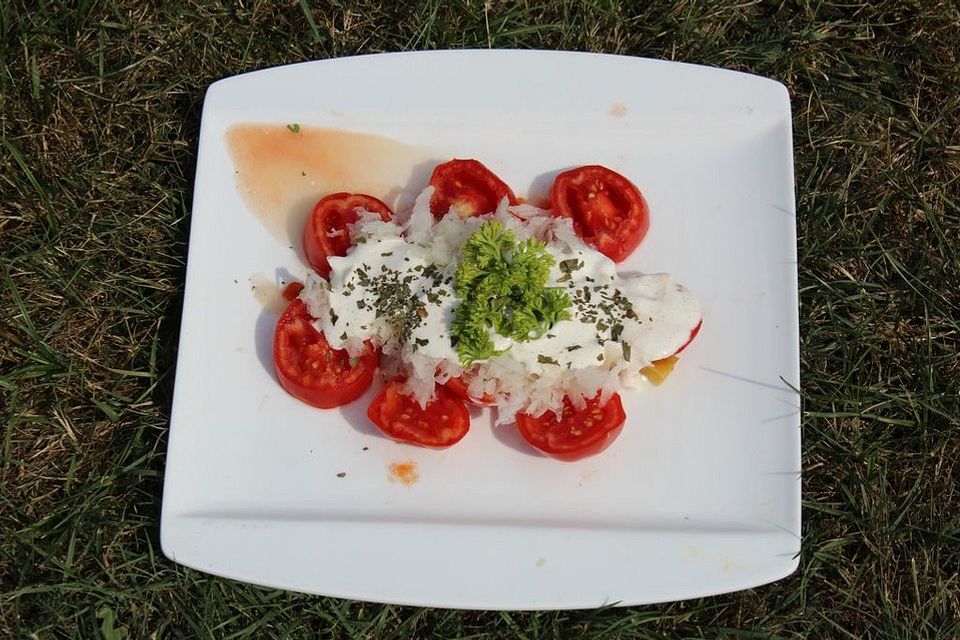 Kohlrabi-Tomaten-Salat