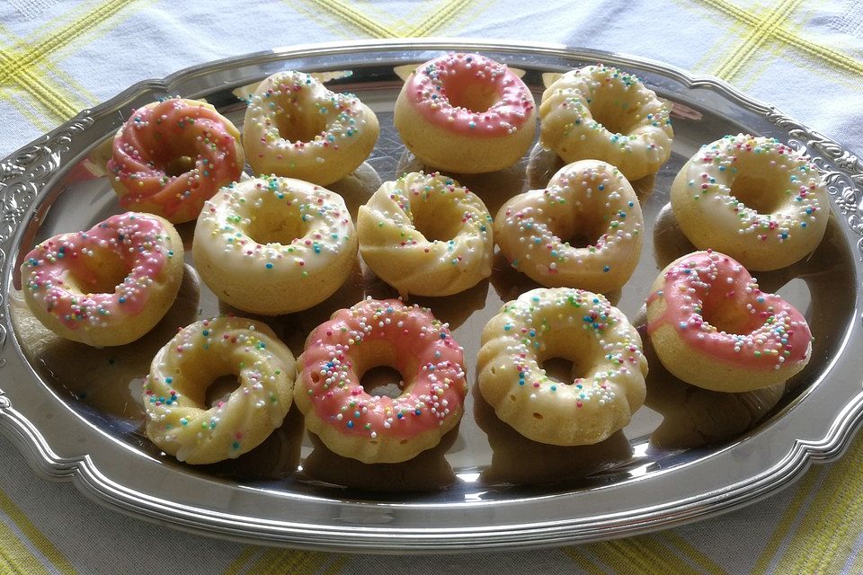 Donuts für die Blechform