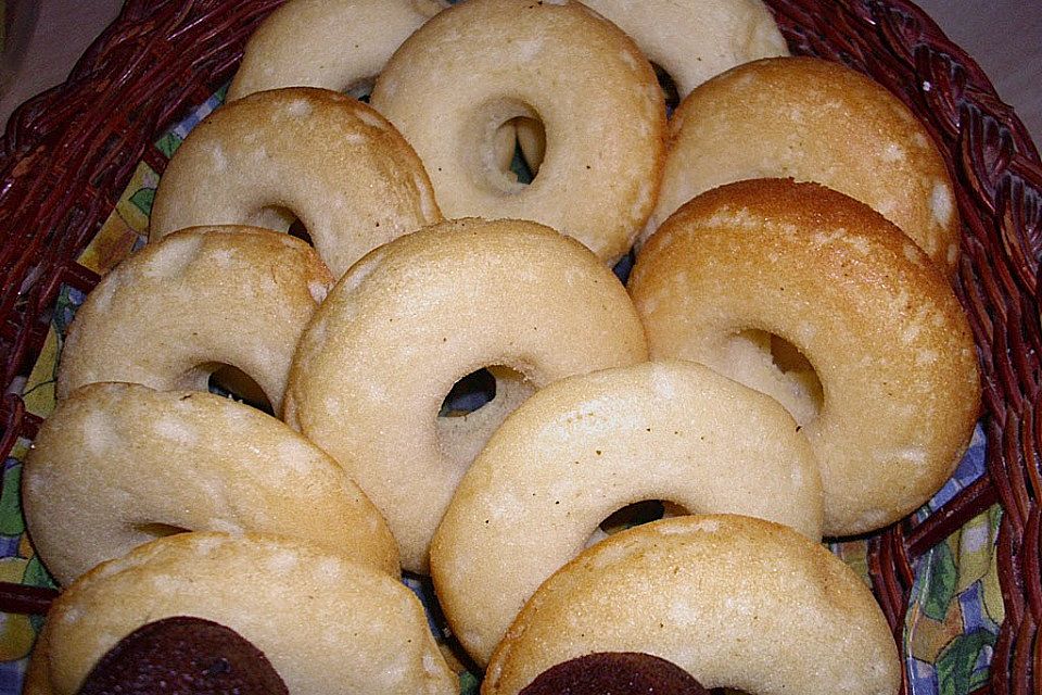 Donuts für die Blechform