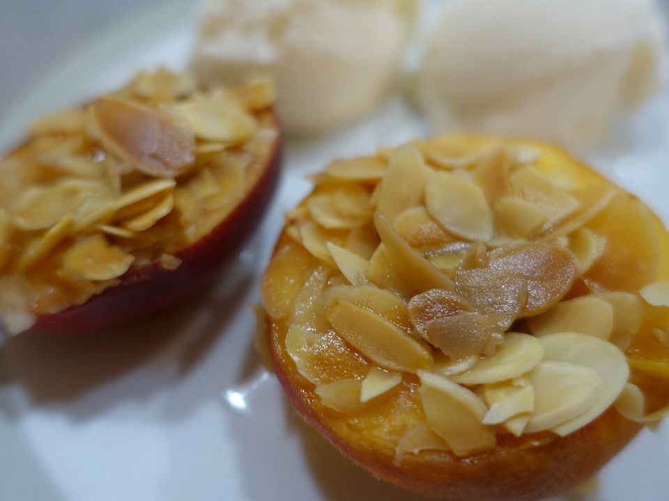 Überbackene Pfirsiche von hefide| Chefkoch