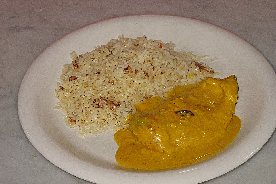 Hühnchenbrust in Kokosmilch mit Curry