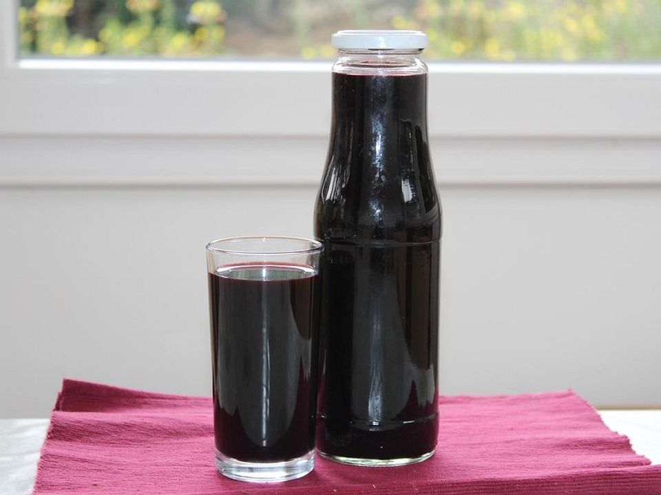 Holundersaft aus dem Schnellkochtopf von patty89| Chefkoch