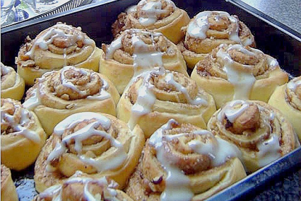 Cinnabon Rolls