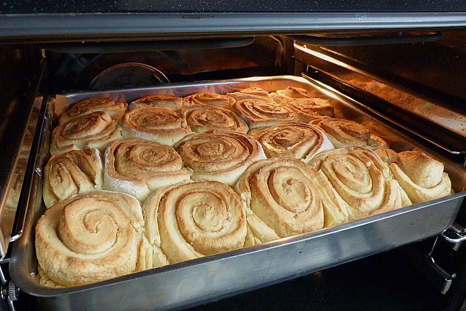 Cinnabon Rolls