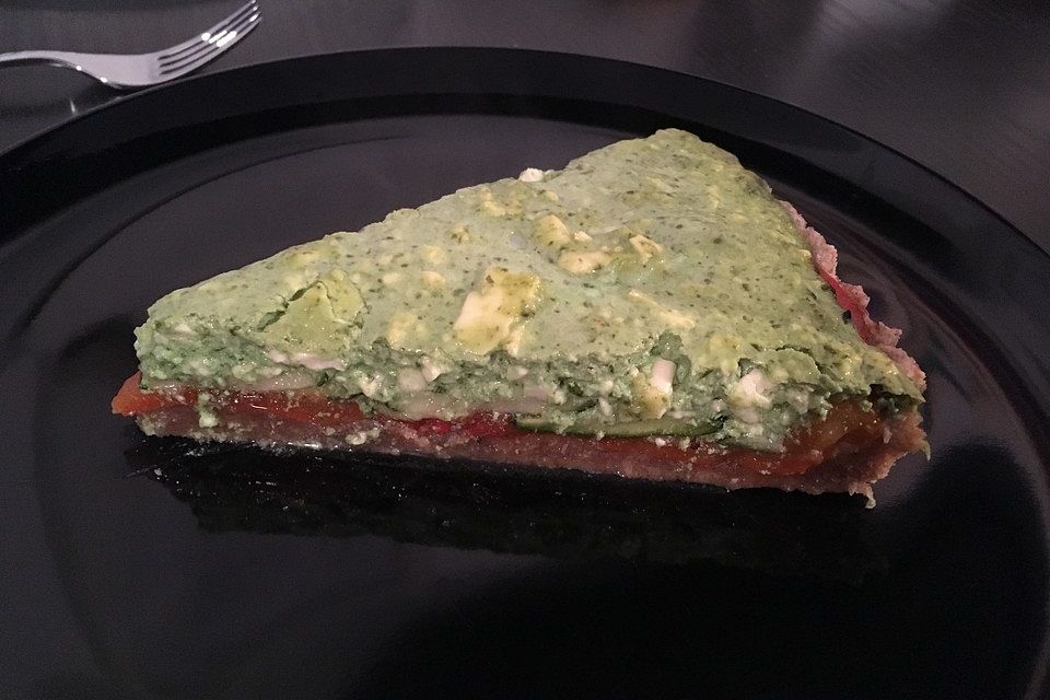 Grüne Quiche mit viel, viel Basilikum