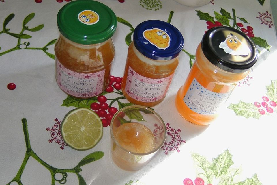 Nashi-Birnen-Marmelade mit Limettensaft und Vanillesirup