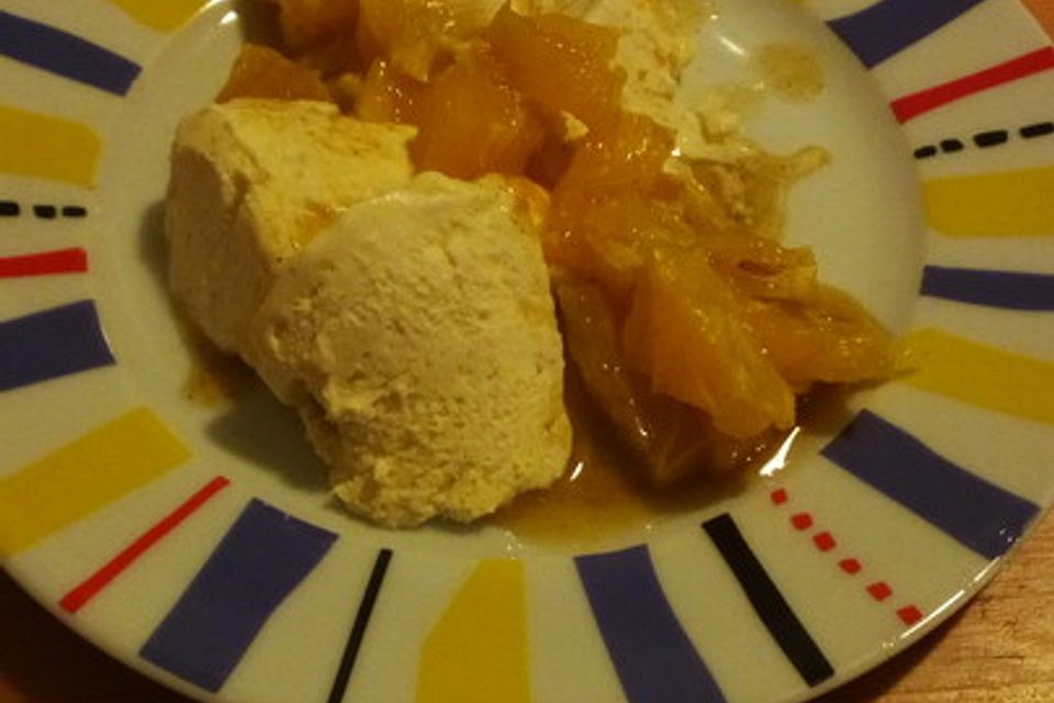 Marinierte Curryorangen mit Vanilleeis