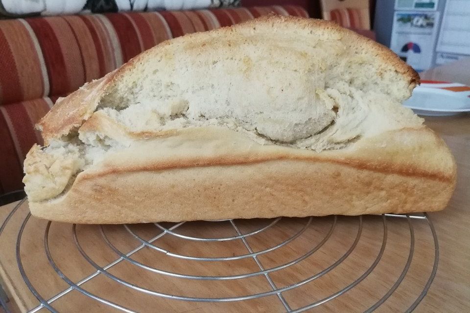 Weizen - Vollkorn - Brot mit Hefe