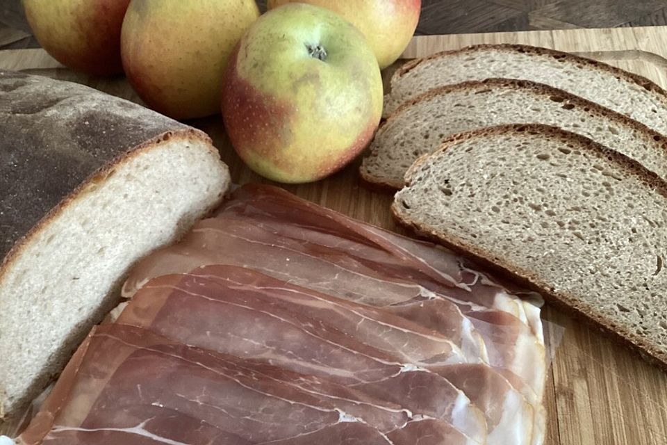 Weizen - Vollkorn - Brot mit Hefe