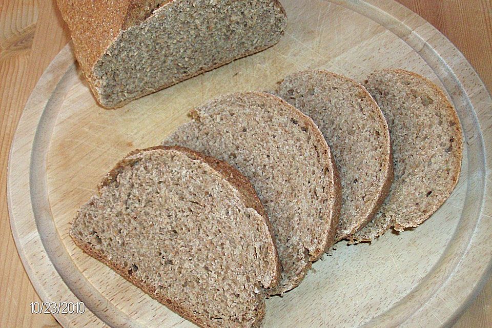 Weizen - Vollkorn - Brot mit Hefe