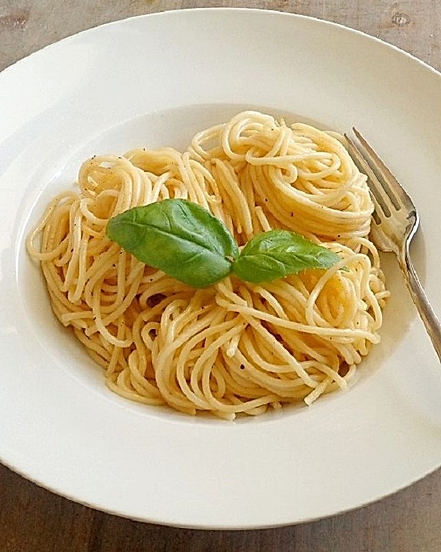 Roberts Knoblauch-Spaghetti