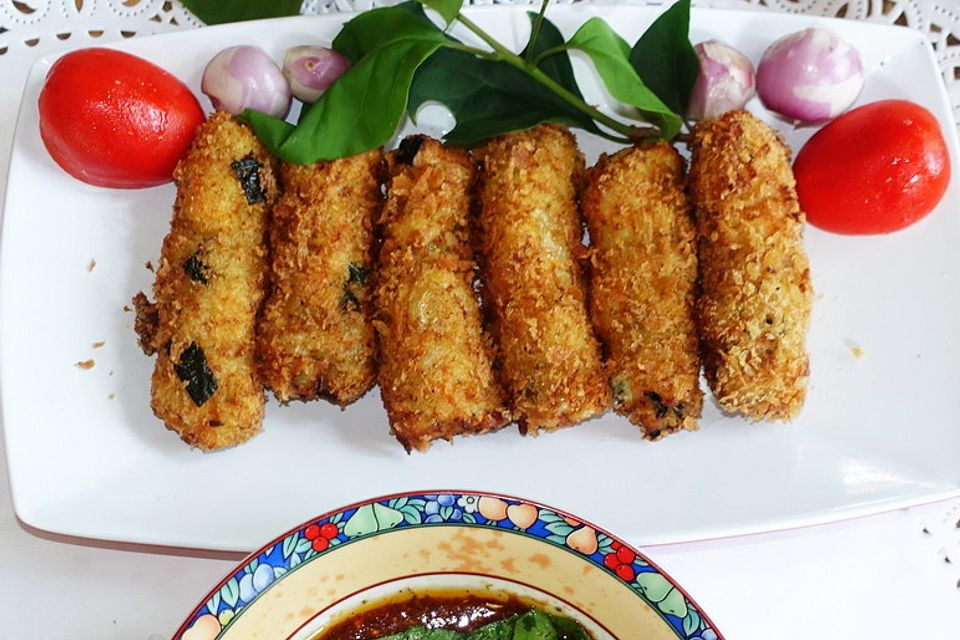 Kretische Zucchini-Kroketten mit würzigem Dip