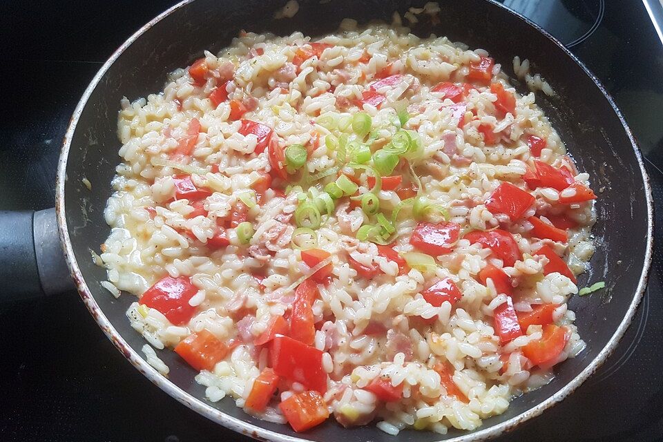 Raffiniertes Risotto mit Paprika und Speck