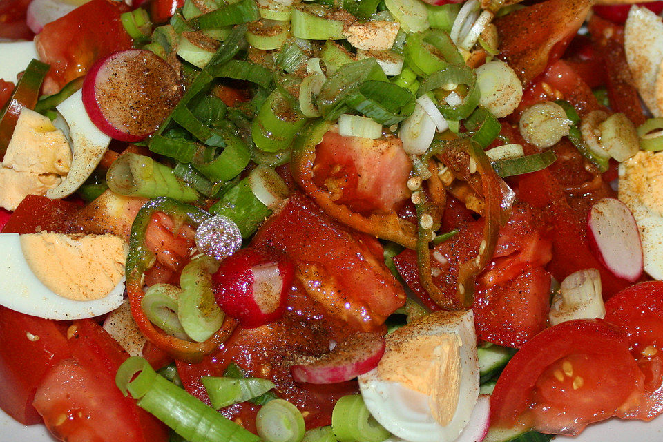 Schneller Gurken-Tomaten-Salat