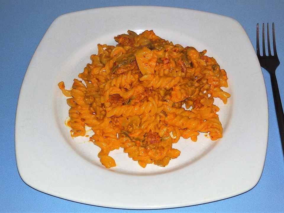 Schneller Nudeltopf mit Ajvar von NX-01 | Chefkoch