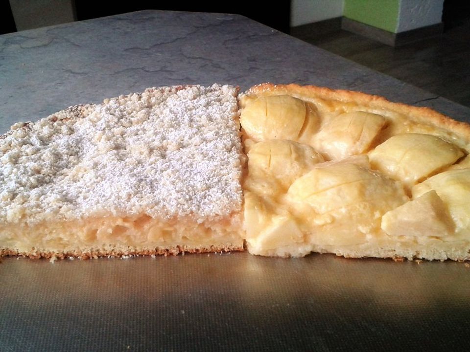 Apfelkuchen mit Mürbeteig, Vanillequark und Mandeldecke - Kochen Gut ...