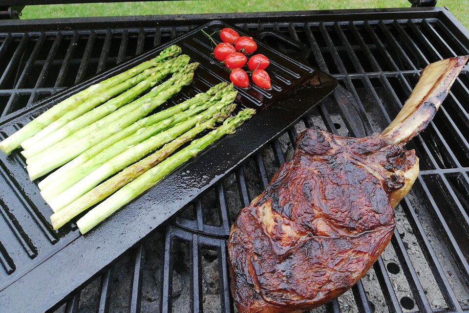 Roberts Tomahowk Dry Aged Steak à la Keller vom Langenbach